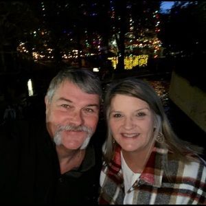 Meet your Posher, Cherie